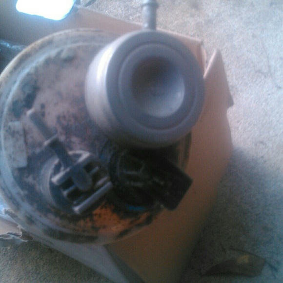 Dodge Ram fuel pump - Picture 3 of 3